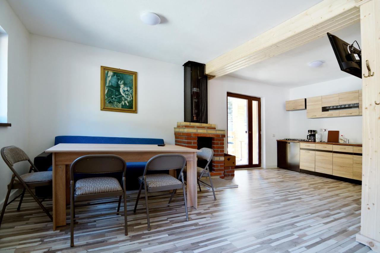 Enduro Transalpina Apartment Obarsia-Lotrului Ngoại thất bức ảnh